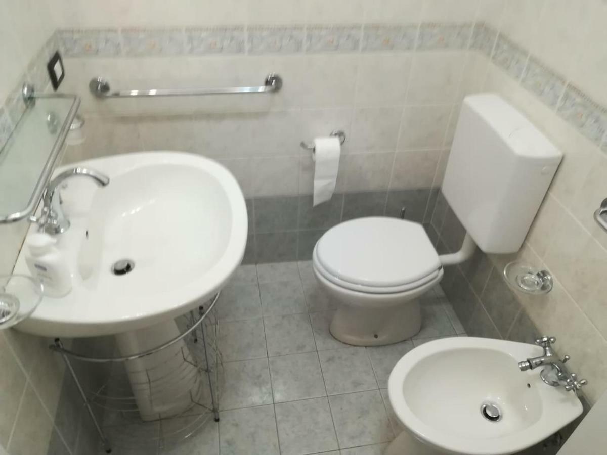 蒙特罗索阿尔马雷Casa Delle Arance公寓 外观 照片